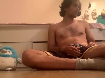 Mimineko11 Chaturbate stream image from August 17, 2025