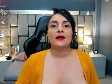Cata_Joness Chaturbate stream image from August 17, 2025