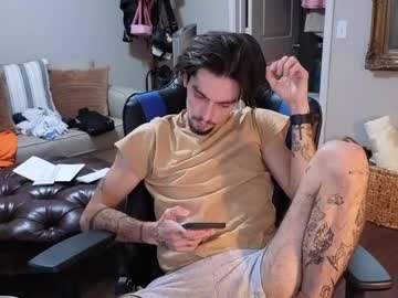 Str8whiteboy21 Chaturbate stream image from August 18, 2025
