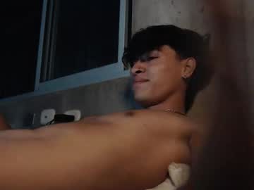 Kilebacker Chaturbate stream image from August 18, 2025