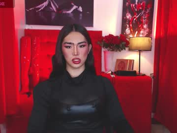 Serenitykross Chaturbate stream image from August 18, 2025