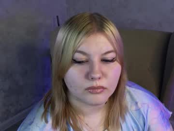 Felicia_Ii Chaturbate stream image from August 18, 2025