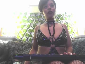 Ashley_Qualley Chaturbate stream image from August 18, 2025