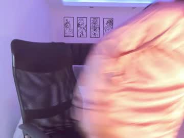 Maite_Kanes Chaturbate stream image from August 18, 2025