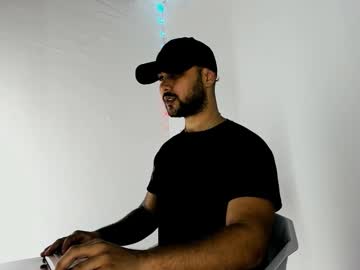 Tommy_Sccott Chaturbate stream image from August 18, 2025