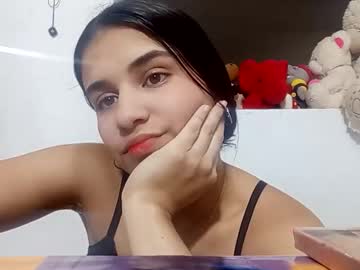 Zafiro2004 Chaturbate stream image from August 18, 2025