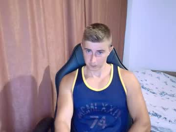 Todhorny987 Chaturbate stream image from August 18, 2025