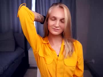 Dungrittenhouse Chaturbate stream image from August 18, 2025