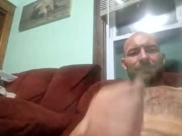 Mightymeatmallet Chaturbate stream image from August 18, 2025