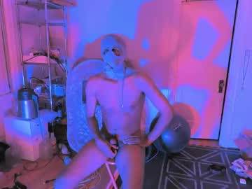 Mold_Little_Fire Chaturbate stream image from August 18, 2025