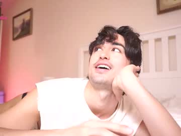 Alandenavarre Chaturbate stream image from August 18, 2025