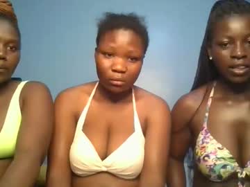 Bella_Rose3 Chaturbate stream image from August 18, 2025