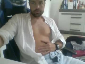 Drratol Chaturbate stream image from August 18, 2025