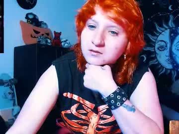 Ftmblueyes Chaturbate stream image from August 18, 2025