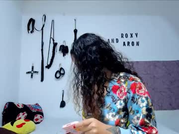 Roxyandaron2 Chaturbate stream image from August 18, 2025