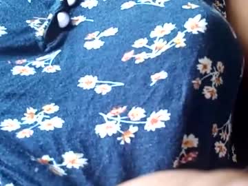 Sexymaya8642 Chaturbate stream image from August 18, 2025