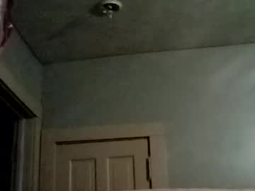 Inoodumm Chaturbate stream image from August 18, 2025