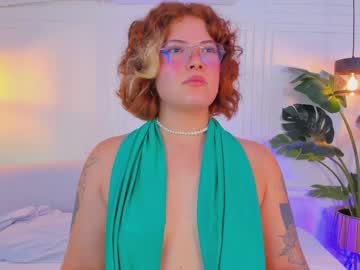 Madissonmoore5 Chaturbate stream image from August 18, 2025