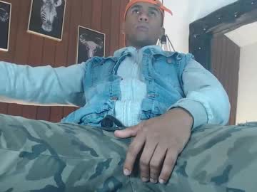 Sander_Ath Chaturbate stream image from August 18, 2025
