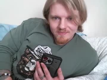 Bigassblondboy19 Chaturbate stream image from August 18, 2025