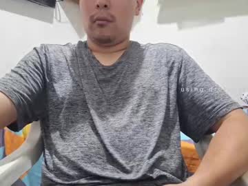 Josq121 Chaturbate stream image from August 18, 2025