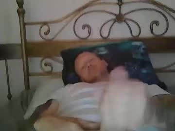 Sourirvendeur Chaturbate stream image from August 18, 2025