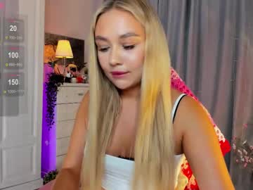 Dreamaise Chaturbate stream image from August 18, 2025