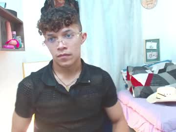 Lucas_Luxx1 Chaturbate stream image from August 18, 2025