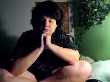 Nyxthechubby stream image from August 18, 2025