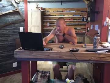 Omfgy Chaturbate stream image from August 18, 2025