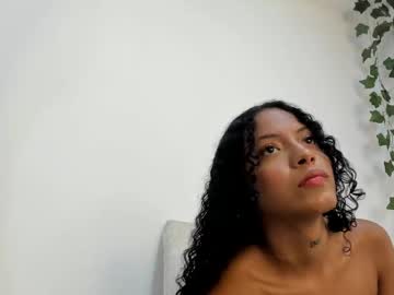 Ebonyy_Petite_69 Chaturbate stream image from August 18, 2025