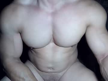Musclebredon Chaturbate stream image from August 18, 2025