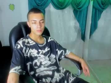 Dereck_Boy8 Chaturbate stream image from August 18, 2025