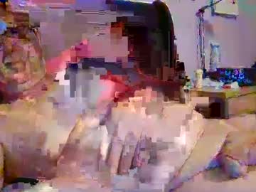 Loverboy5820 Chaturbate stream image from August 18, 2025