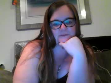 Princessjennileigh Chaturbate stream image from August 18, 2025
