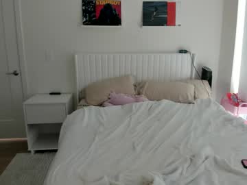 Ariah_Is_Blonde Chaturbate stream image from August 18, 2025