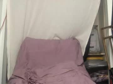 Sissyviki Chaturbate stream image from August 18, 2025