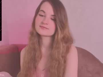 Carling_Karen Chaturbate stream image from August 19, 2025