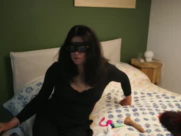 Ingridwantscock Chaturbate stream image from August 19, 2025