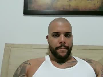 Medellindrak Chaturbate stream image from August 19, 2025
