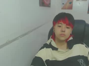 Bjkoreanboy Chaturbate stream image from August 19, 2025
