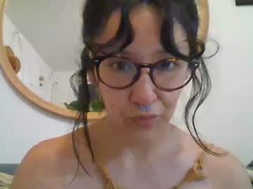 _Tutti_Frutti_ Chaturbate stream image from August 19, 2025