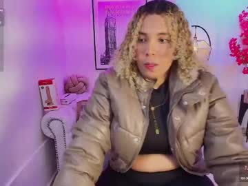 Afrodritaxxx Chaturbate stream image from August 19, 2025