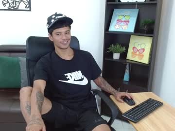 Charlie_Oconnor Chaturbate stream image from August 19, 2025