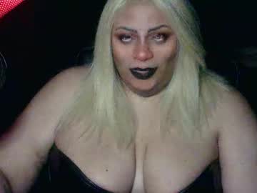 Fluffyheartstopper Chaturbate stream image from August 19, 2025