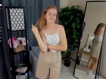 Maryloubuckett Chaturbate stream image from August 19, 2025