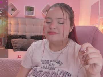 Melanie_Hh Chaturbate stream image from August 19, 2025