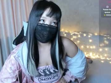 Chaewoni Chaturbate stream image from August 19, 2025