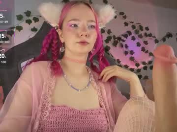 Mariel_A_Gold stream image from August 19, 2025