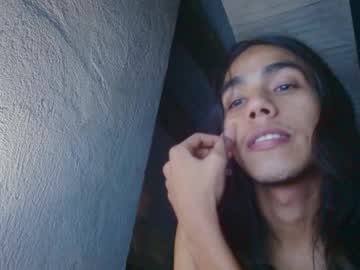 Morenosex001 Chaturbate stream image from August 19, 2025